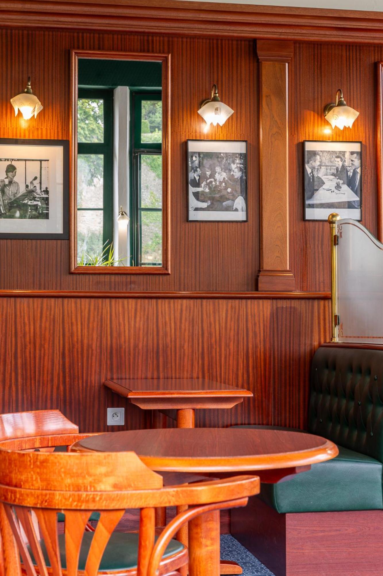 Hotel Restaurant Du Chateau Josselin Dış mekan fotoğraf